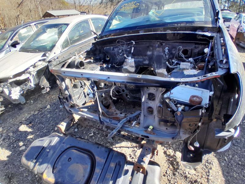 2003 Toyota 4Runner Radiator Support
