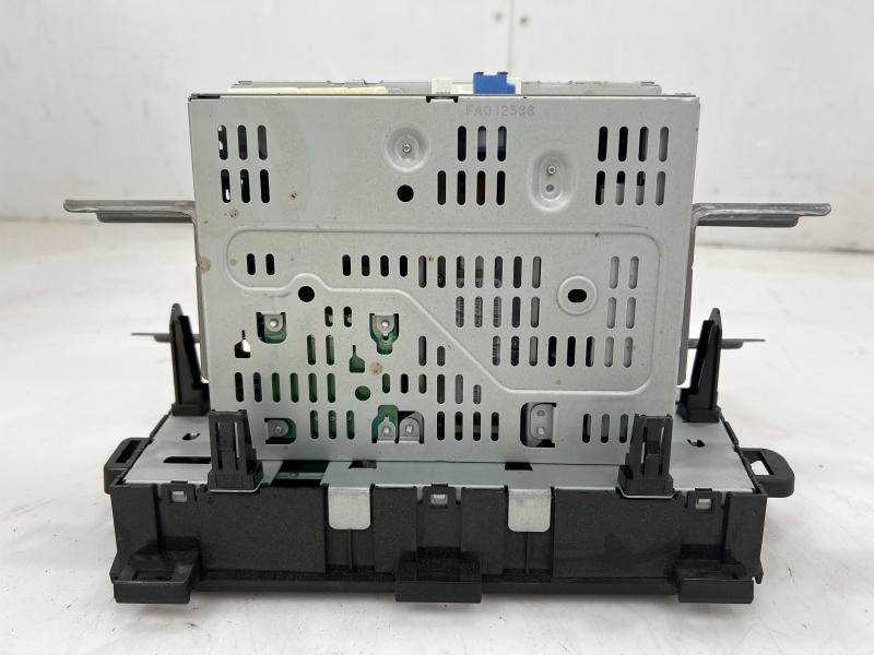 2010 Toyota Prius Audio & Visual Equip.(Radio)
