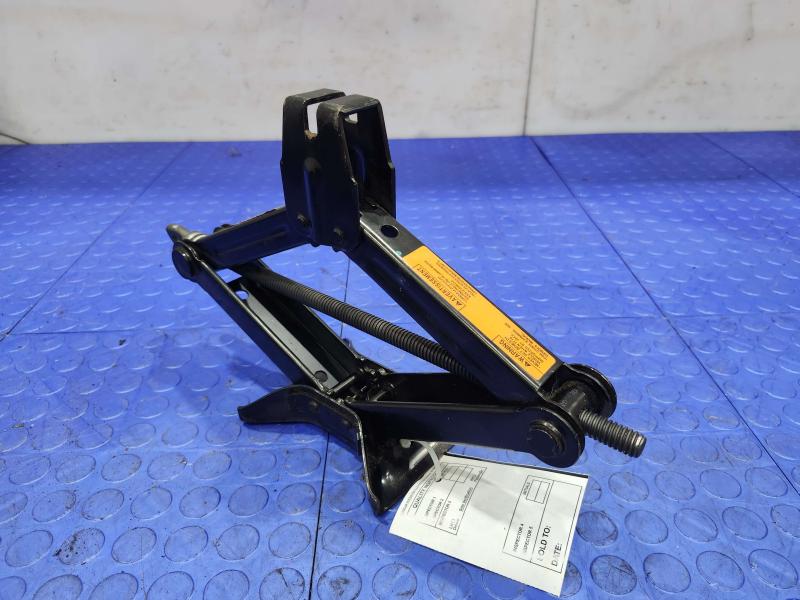 2010 Chevrolet Tahoe Jack Assembly