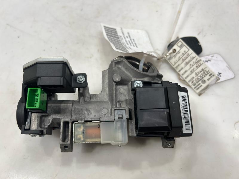 2009 - 2015 Honda Pilot Ignition Swiitch Assembly with Broken Key OEM 06351SZAA01