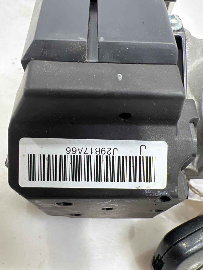 2009 - 2015 Honda Pilot Ignition Swiitch Assembly with Broken Key OEM 06351SZAA01