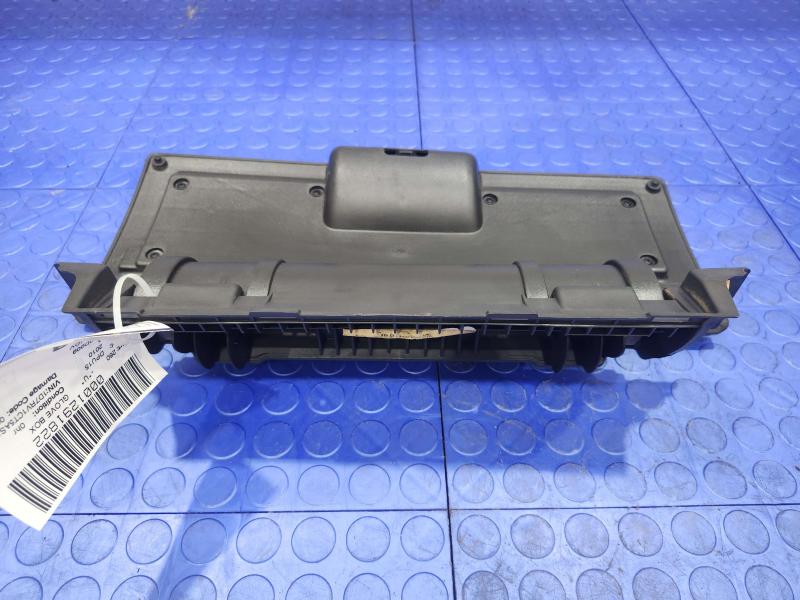 2010 Dodge Ram 1500 Glove Box