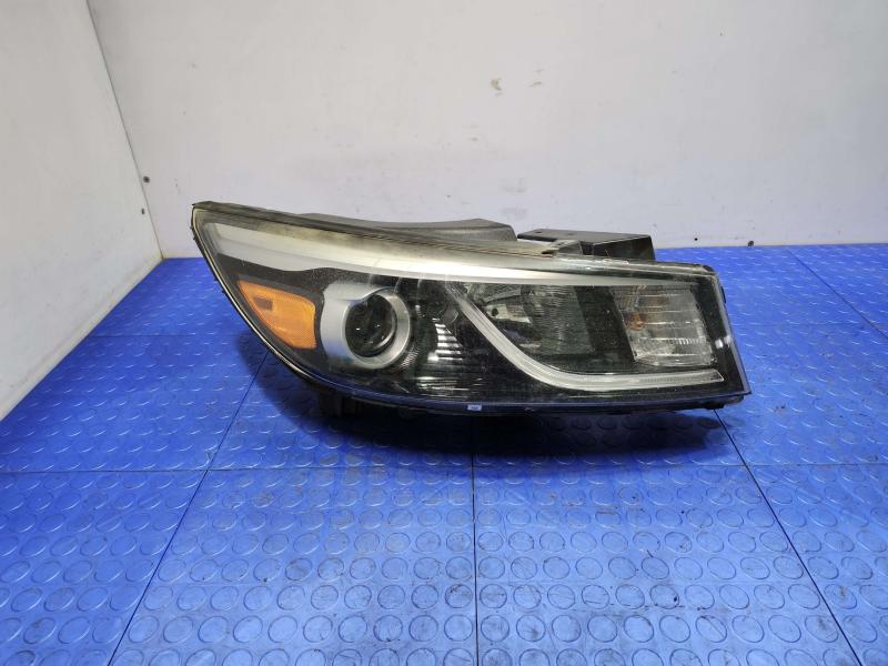 2016 Kia Sedona Headlamp Assembly