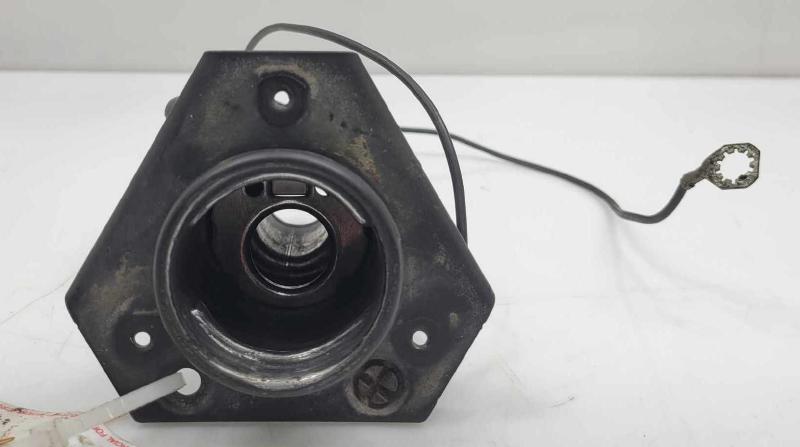 2008 GMC Yukon XL Fuel Filler Neck