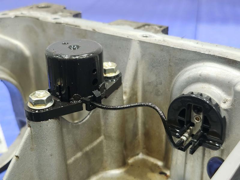 2017 Toyota Prius Oil Pan