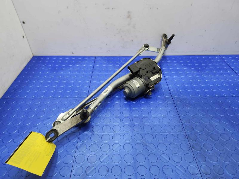 2014 Cadillac CTS Wiper Motor Front
