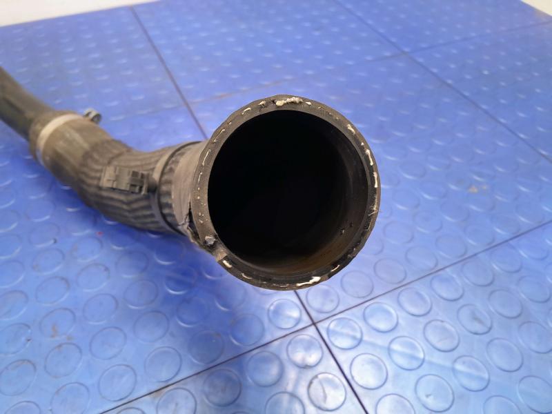 2018 Maserati Ghibli 3.0L Turbo Charge Air Hose Right Side OEM 670101743