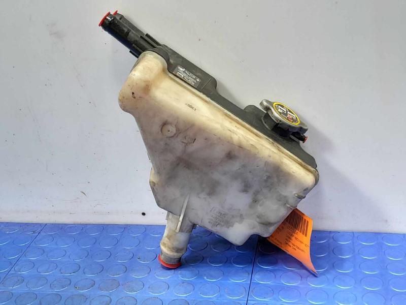 2013 Ford F-250 Super Duty Coolant Recovery Bottle