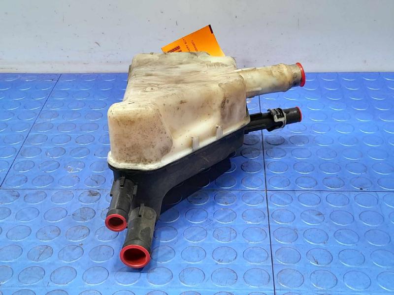 2013 Ford F-250 Super Duty Coolant Recovery Bottle