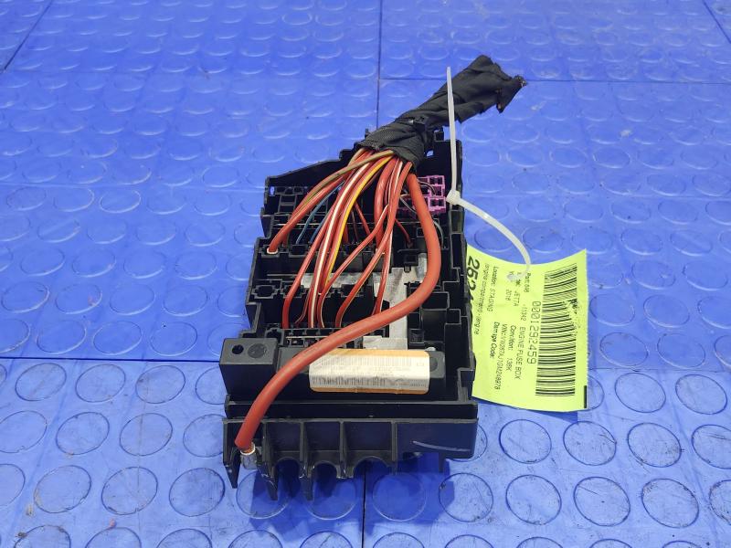 2016 Volkswagen Jetta Engine Fuse Box
