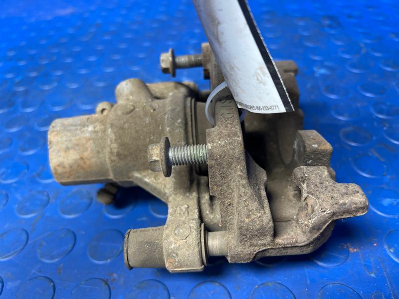2015 Ford Focus Caliper