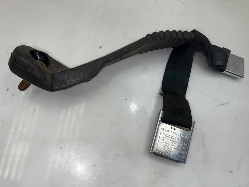 1976 Oldsmobile Cutlass Front Seat Belt