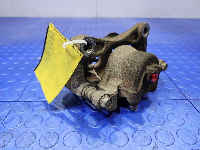2013 Nissan Juke Caliper