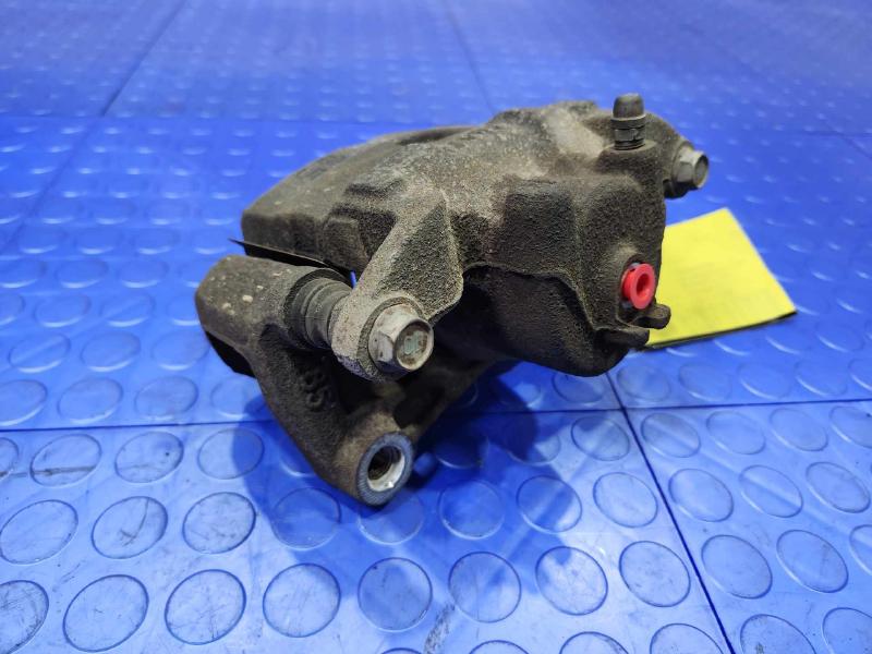 2013 Nissan Juke Caliper