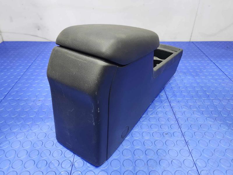 2014 Subaru Crosstrek Front Console