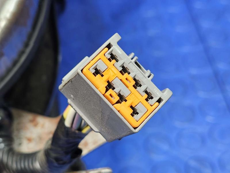 2011 Ford Edge Seat Track