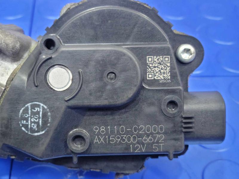 2015-2017 Hyundai Sonata Windshield Wiper Motor Genuine OEM 98110C2000