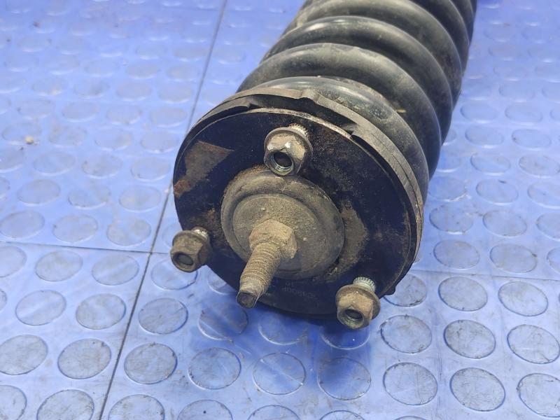 2004 Toyota Tacoma Strut Assembly