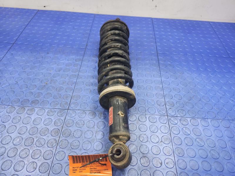 2004 Toyota Tacoma Strut Assembly