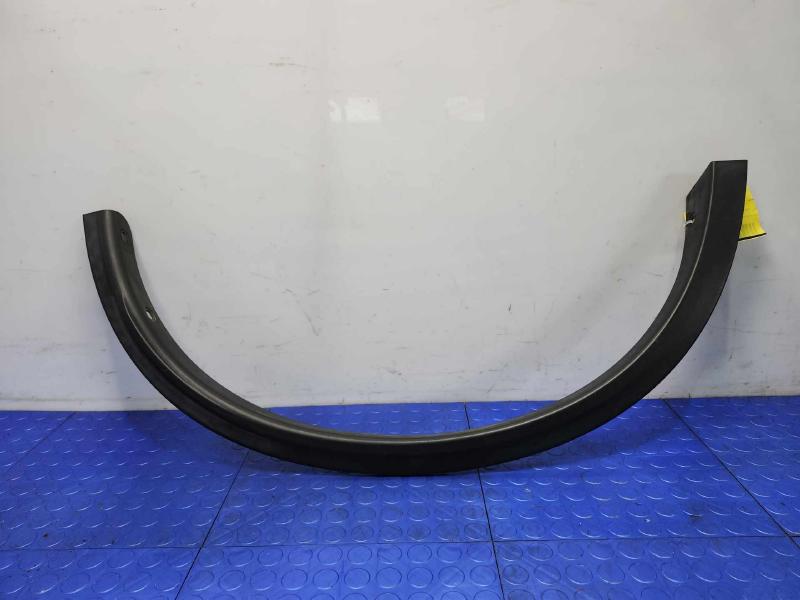 2016 Nissan Rogue Wheel Opening Moulding