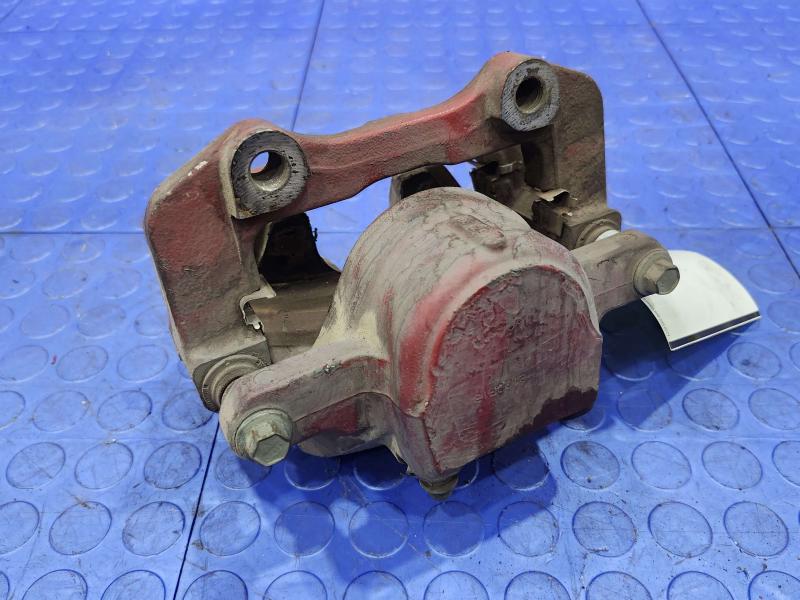 2013 Chrysler 300 Caliper