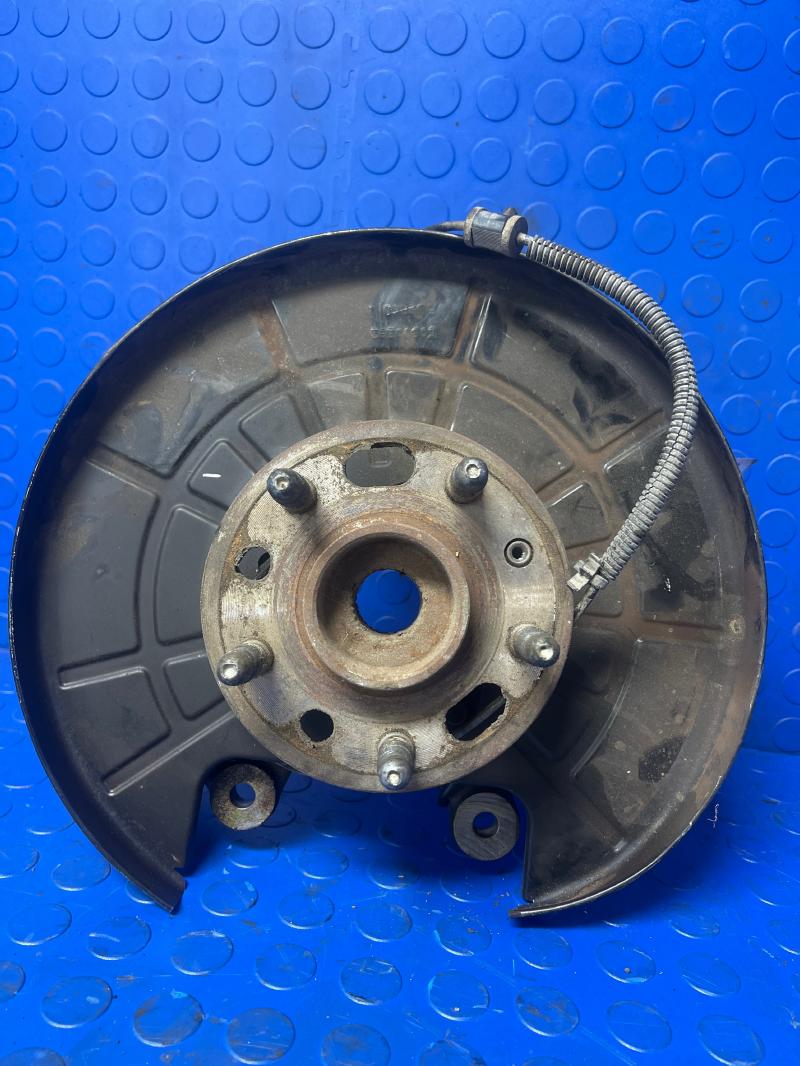 2012 Buick LaCrosse Rear Knuckle/Stub Axle