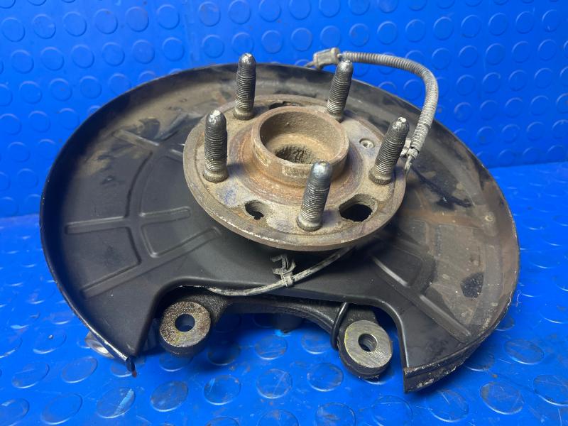 2012 Buick LaCrosse Rear Knuckle/Stub Axle