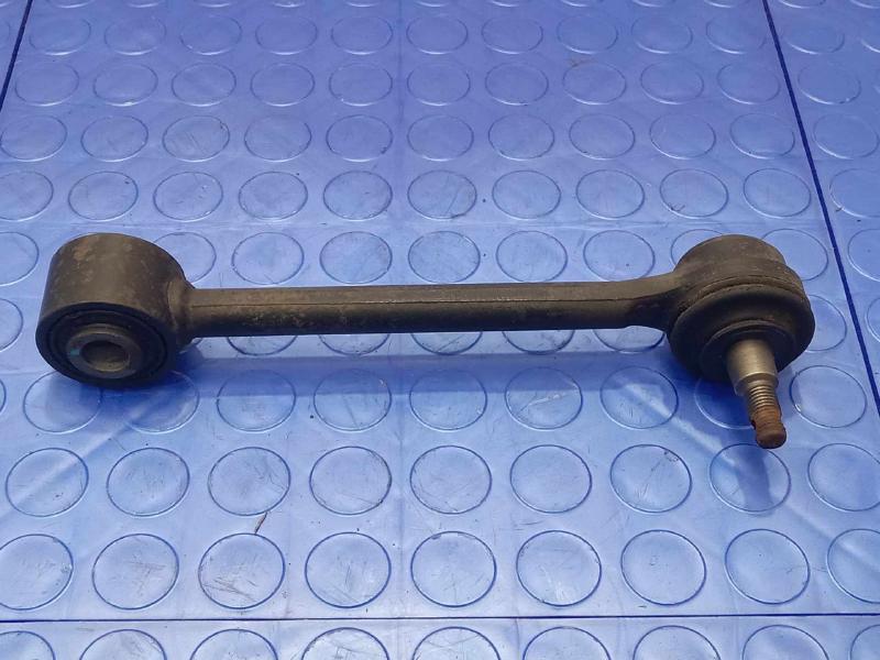 2015 Hyundai Santa Fe Lower Control Arm Rr