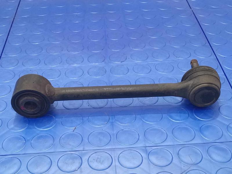 2015 Hyundai Santa Fe Lower Control Arm Rr