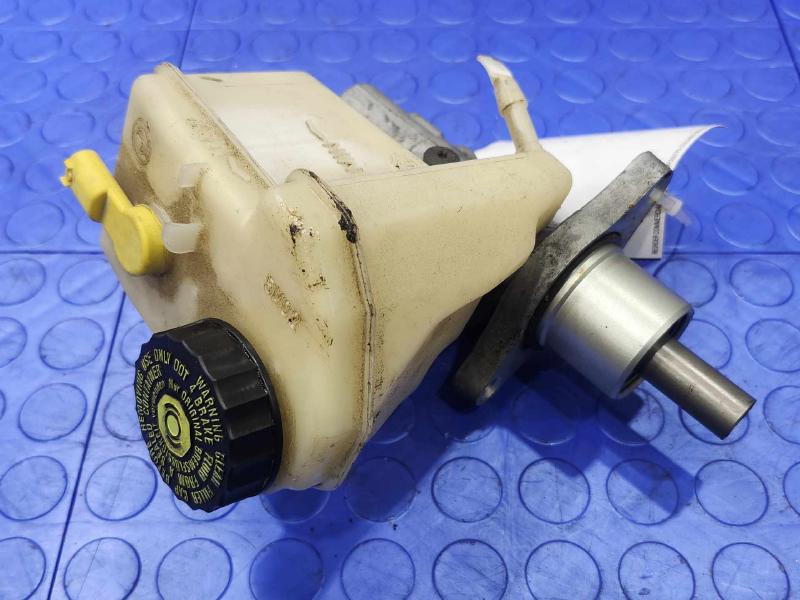 2006-2008 BMW Z4 3.0L Brake Master Cylinder Assembly Genuine OEM 34316776002