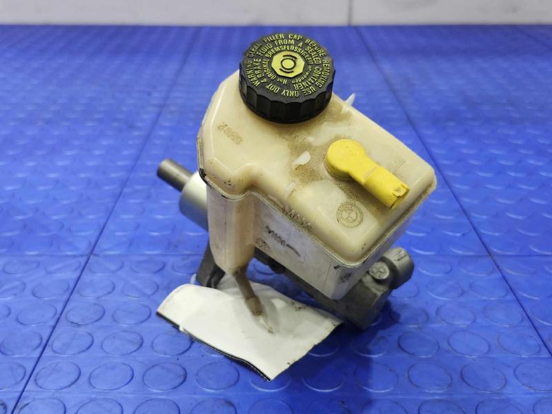 2006-2008 BMW Z4 3.0L Brake Master Cylinder Assembly Genuine OEM 34316776002