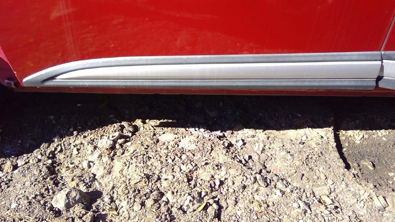 2017 Mitsubishi Outlander Front Door Moulding