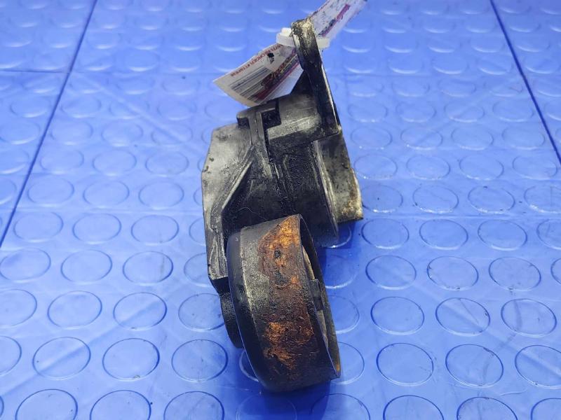 2011 Buick LaCrosse Engine Belt Tensioner