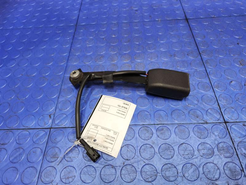 2014 Ford Mustang Front Seat Belt