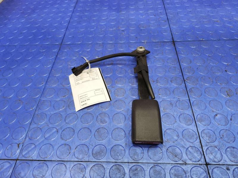 2014 Ford Mustang Front Seat Belt