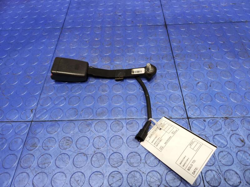 2014 Ford Mustang Front Seat Belt