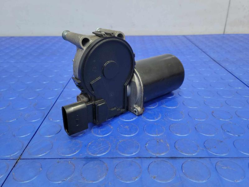 2015-2021 Kia Sedona Front Windshield Wiper Motor Genuine OEM 98110A9000