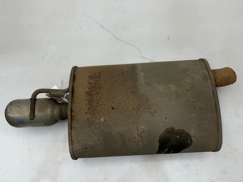 2014 Ford Explorer Muffler