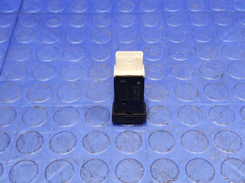 2013 Toyota Prius Misc Ebay Parts
