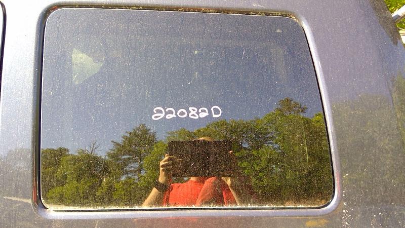 2007 - 2017 Jeep Patriot Quarter Glass Privacy Tint LH Driver Side OEM 68003727AB