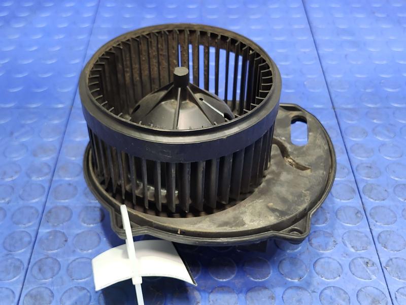 2007 Hummer H3 Blower Motor
