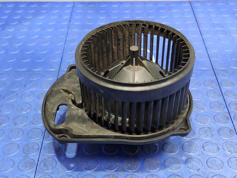 2007 Hummer H3 Blower Motor