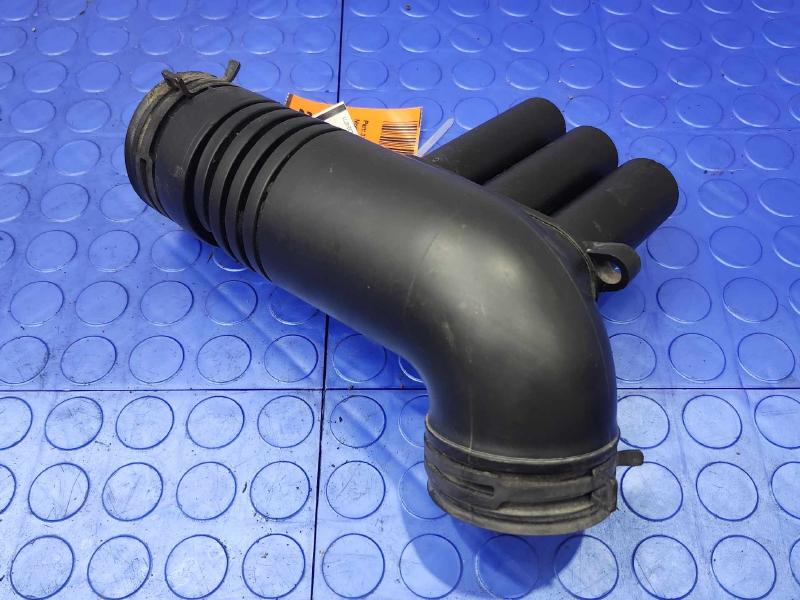 2013 Volkswagen Jetta Air Intake Tube/Resonator