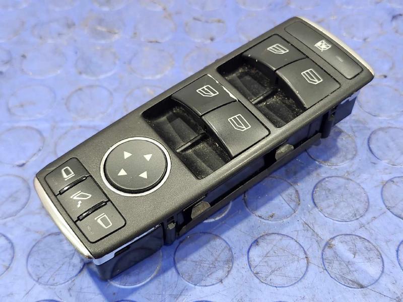 2012 Mercedes ML-Class Door Switch Front