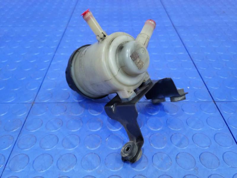 2015-2021 Kia Sedona Hydraulic Power Steering Fluid Reservoir OEM 57150A1000