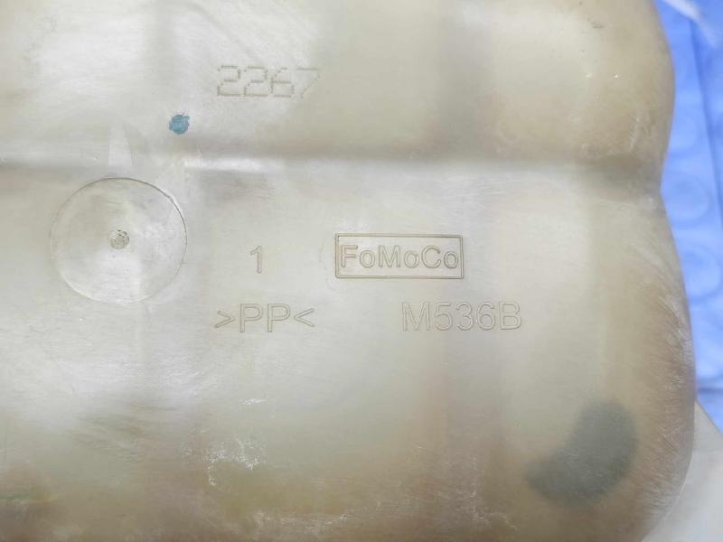 2013 Ford Taurus Coolant Recovery Bottle