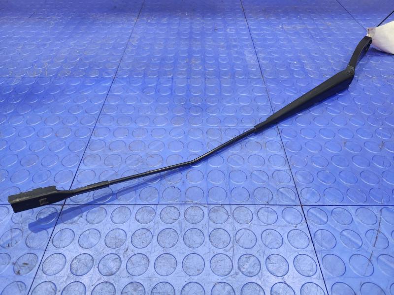 2017 BMW X1 Wiper Arm
