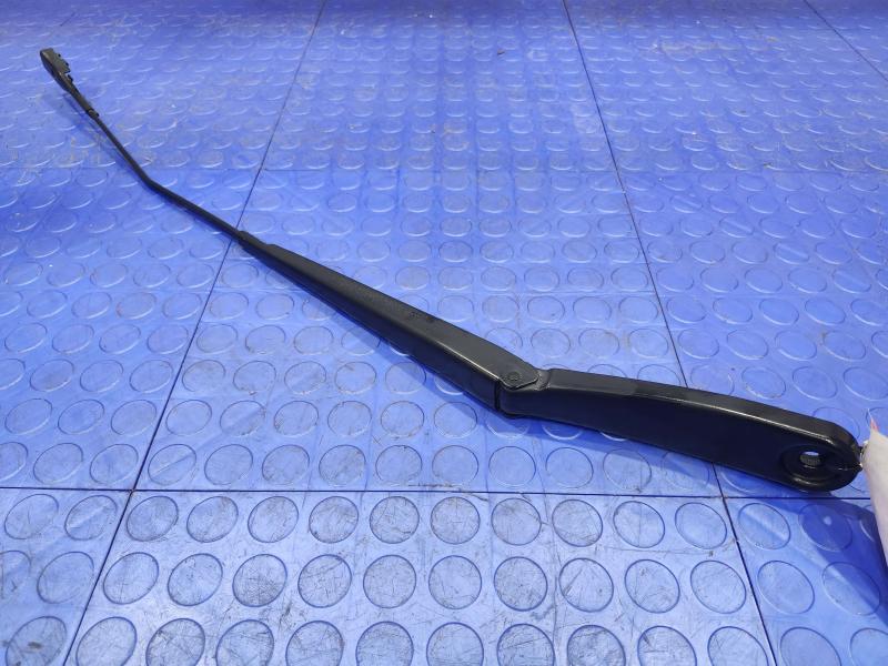 2017 BMW X1 Wiper Arm