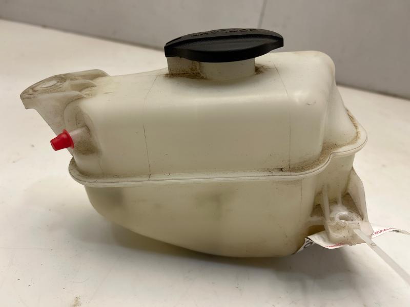 2014 - 2020 Kia Sorento Coolant Overflow Reservoir Expansion Tank OEM 254302W000