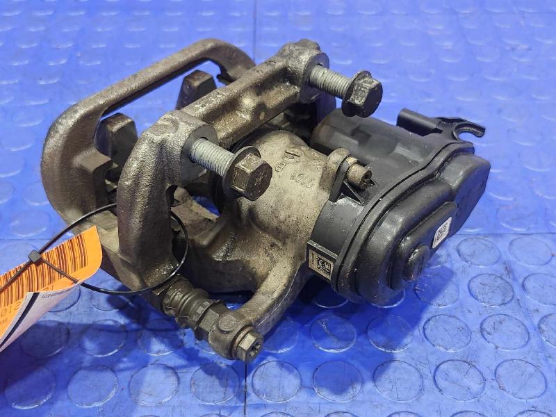 2012 Mercedes ML-Class Caliper